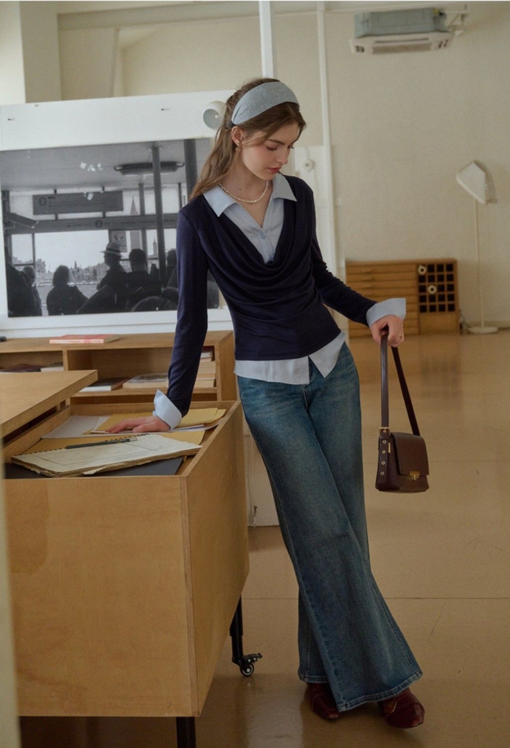 8 Chic Spring Outfit Combos with Women Jeans That Will Make You Stand Out! - 4. Button-Up Shirt and Wide-Leg Jeans 1